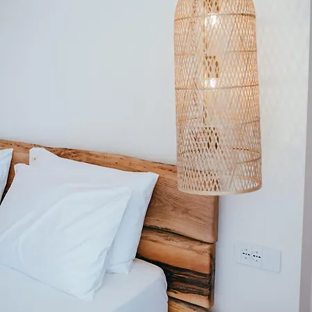 Elar Hotel 4*